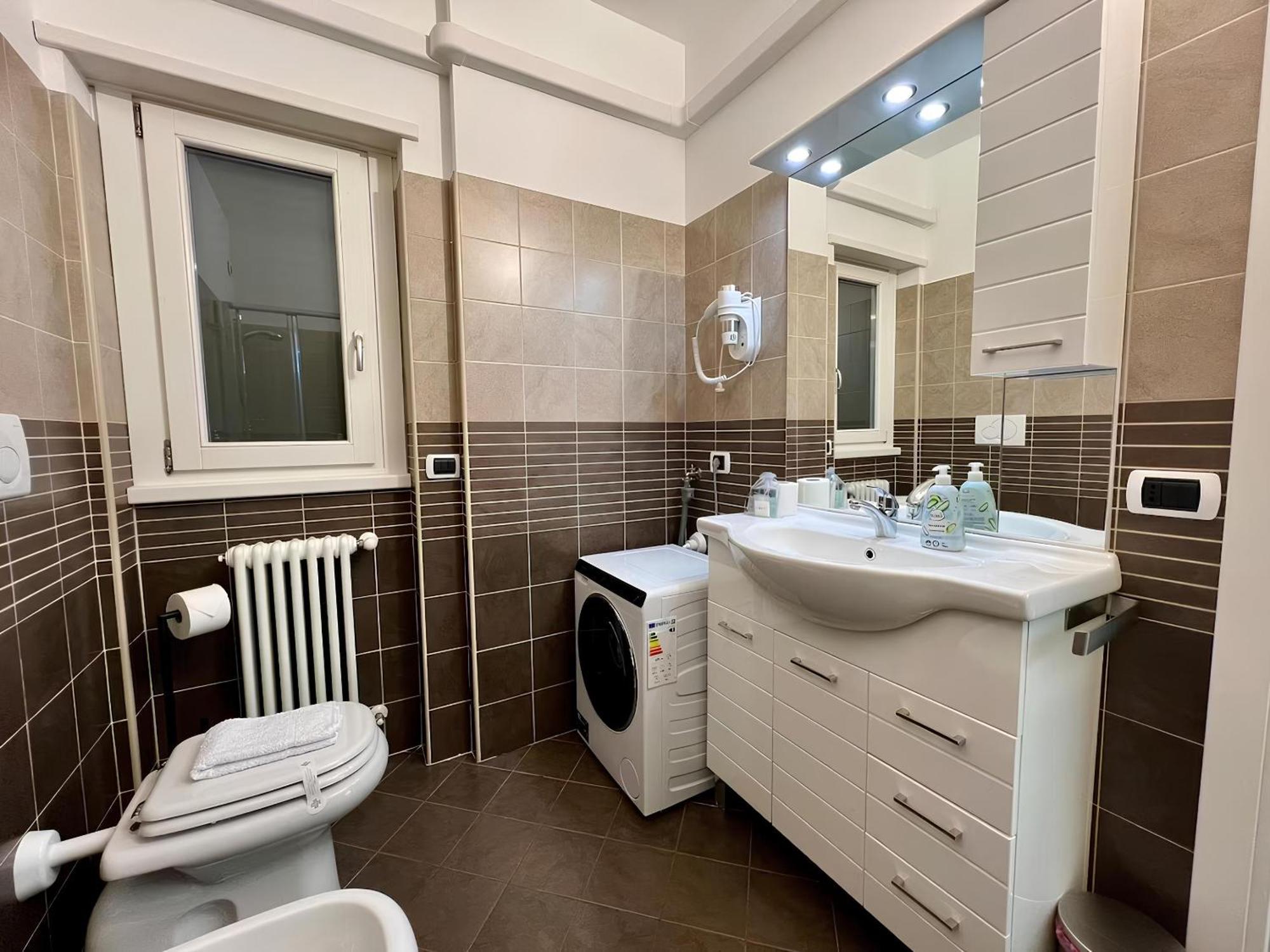 Alexandra'S Sunset Apartment ドマーゾ エクステリア 写真